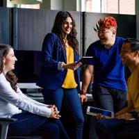People in the classroom (Description)